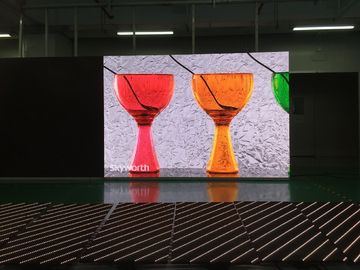 A exposição conduzida do pixel P2.5 arrendamento interno pequeno, fase conduziu a escala cinzenta alta da exposição