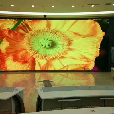 Da tela video interna da propaganda da parede do diodo emissor de luz de HD P3 brilho alto distância de visão de 3 - de 15m